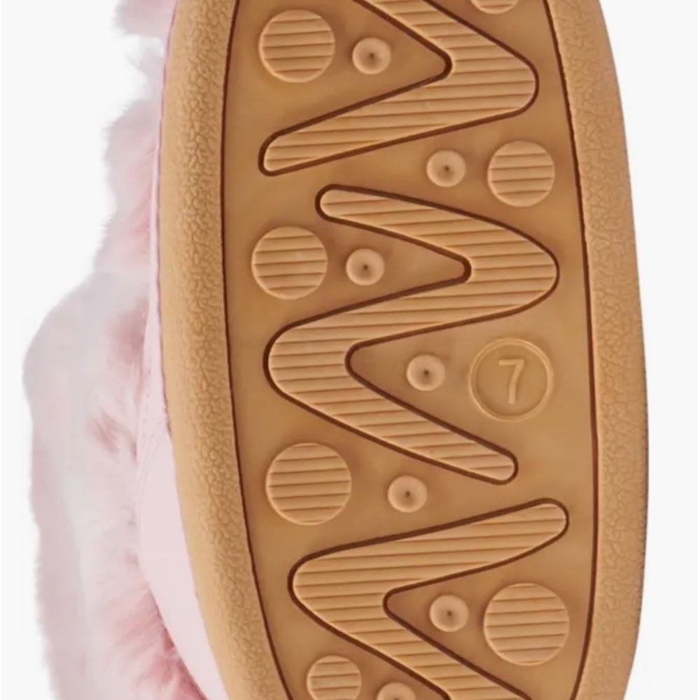 Tayton Faux Fur Snow BootAZALEA WANG (send offer!) - Picture 4 of 10